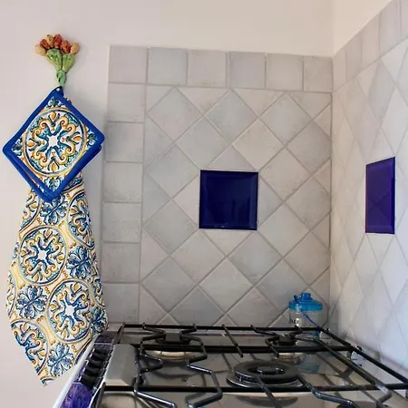 Casa Kalavria A 50mt Dal Mare