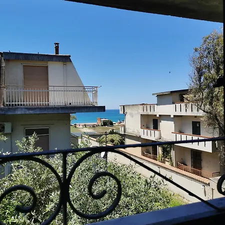 Appartamento Casa Kalavrìa A 50mt Dal Mare *